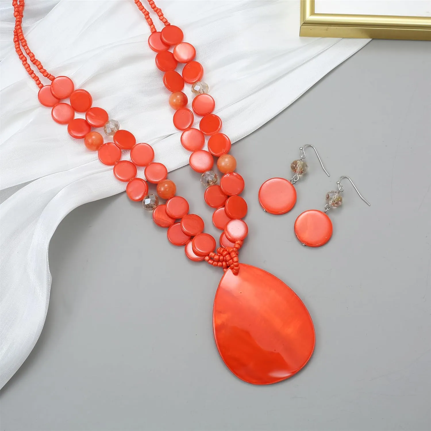 Big Teardrop Pendant Necklaces for Women Colorful Beaded Necklaces Statement Set for Holiday.