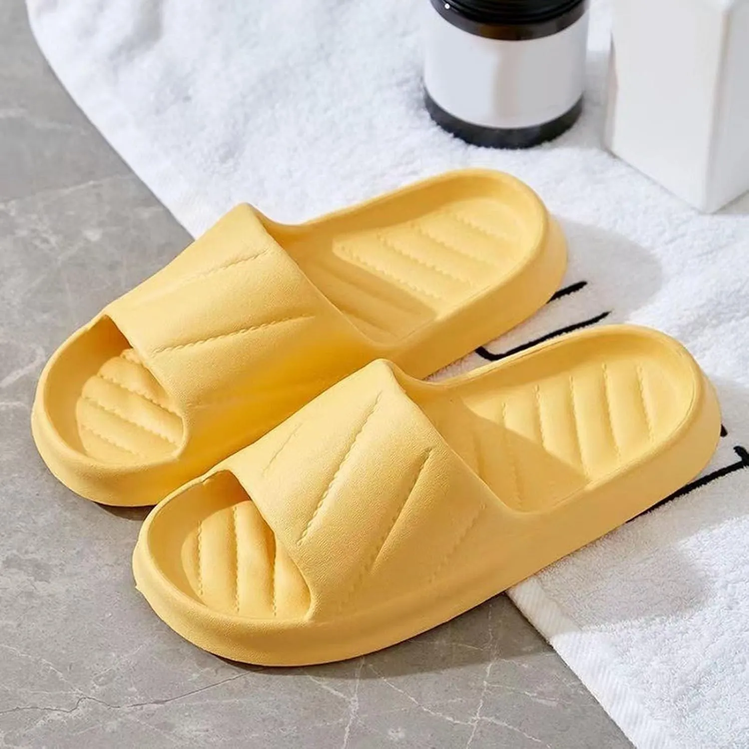 Cloud Slides Shower Shoes Quick Drying Sandals Indoor and Outdoor Cloud Slippers Sandals Indoor House
