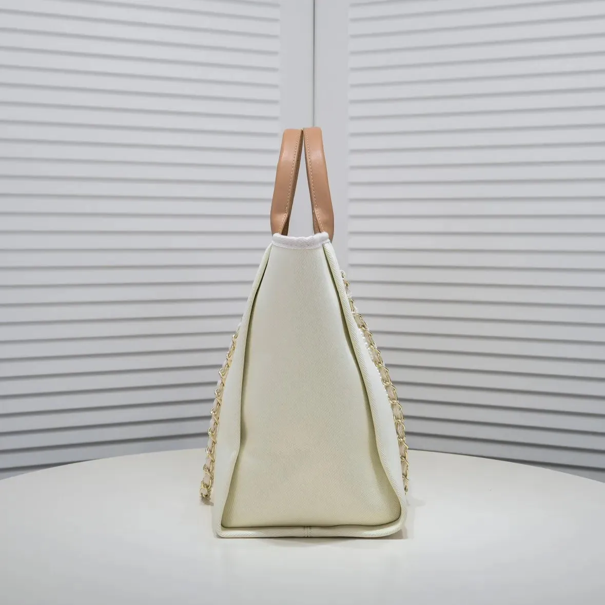 Designer Bags Classic Flower Beach Tote Bag TOP Luxury Large Capacity High Bag Celebrity Party Transparent Beige Black Versatile Fashion Bag