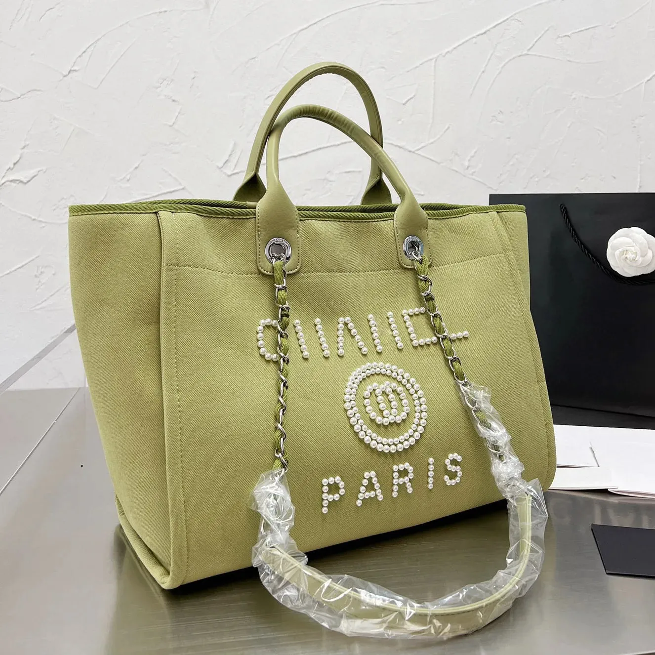 Designer Bags Classic Flower Beach Tote Bag TOP Luxury Large Capacity High Bag Celebrity Party Transparent Beige Black Versatile Fashion Bag
