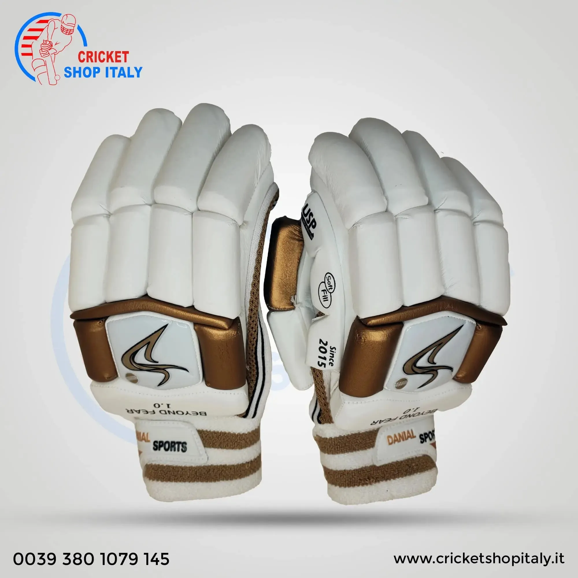 DS D 1.0 White/Gold Batting Gloves Adult