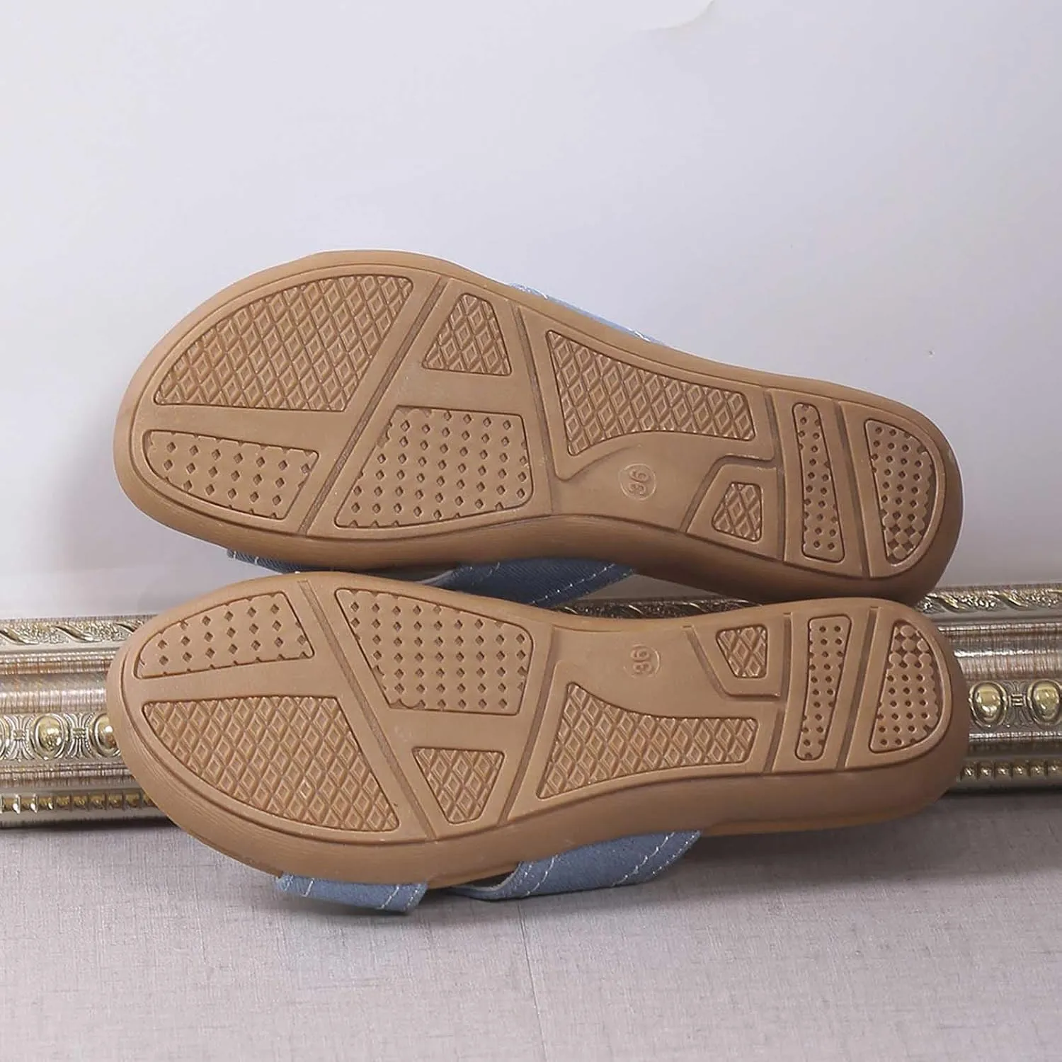 Flat Sandals for Women Dressy Plus Size Breathable Indoor Outdoor Slippers Orthopedic Shoes 2025 Summer Slip on Shoe