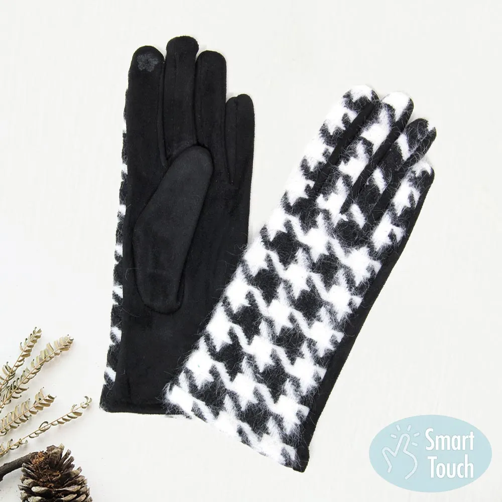 iLLASPARKZ Fuzzy Houndstooth Patterned Smart Gloves