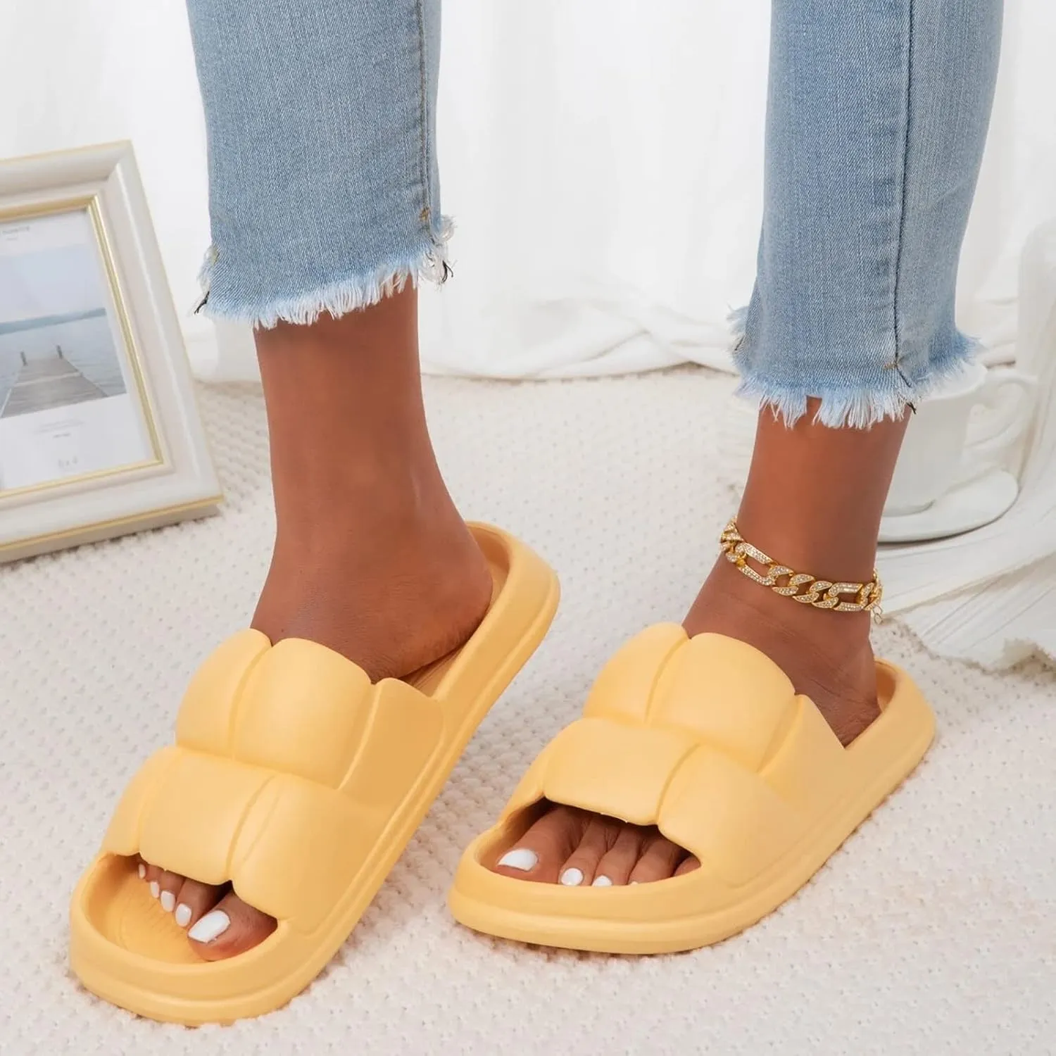 Indoor Slippers Platform Slippers for Women Shower Shoes for Living Room Pool Beach Spa Public Showers