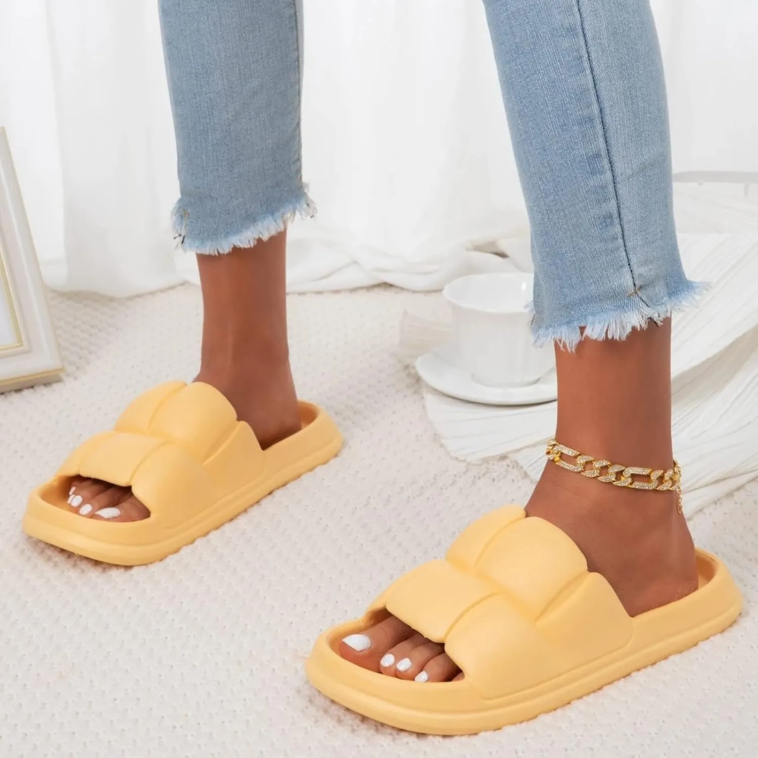 Indoor Slippers Platform Slippers for Women Shower Shoes for Living Room Pool Beach Spa Public Showers