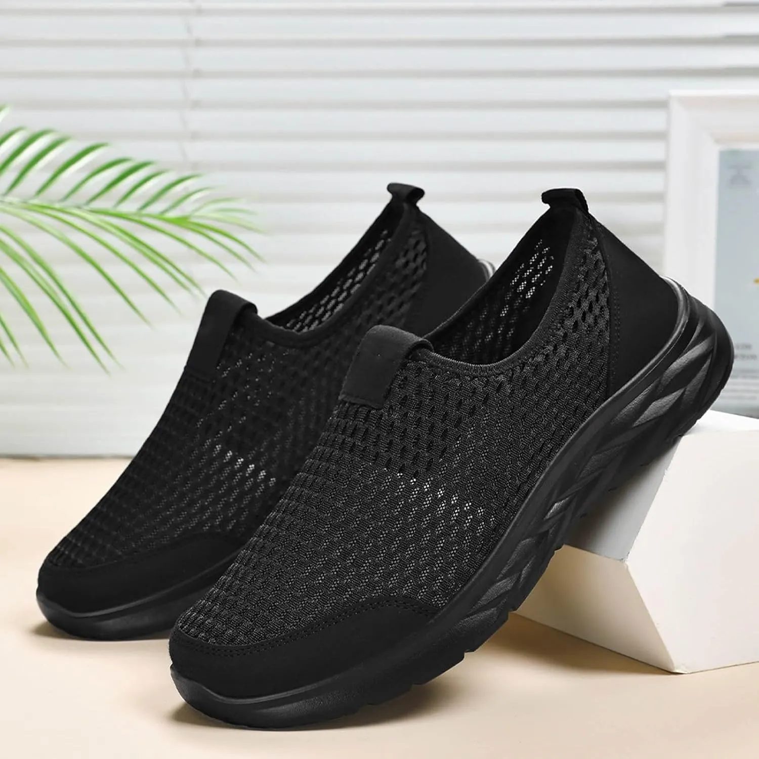Mens Slip On Walking Shoes Men's Shoes Men's Athletic Shoes Breathable Shoes Men Sneakers for Men Running Shoes Sneakers