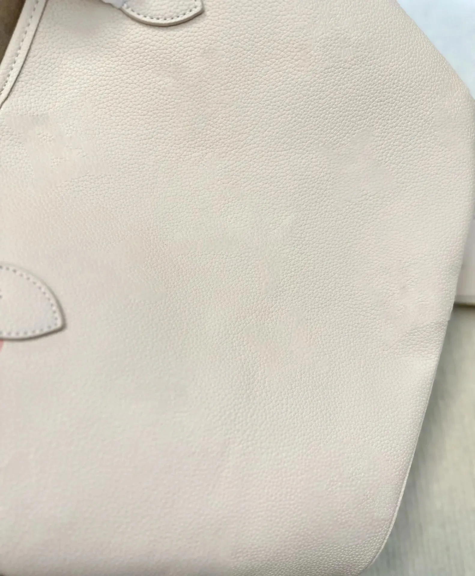NF Shop New Shopping Bag MM Handbag neverfull bag Classic Women's Bag Graphic Print Large Capacity Embossed Grain Tote Bag One Shoulder Handbag