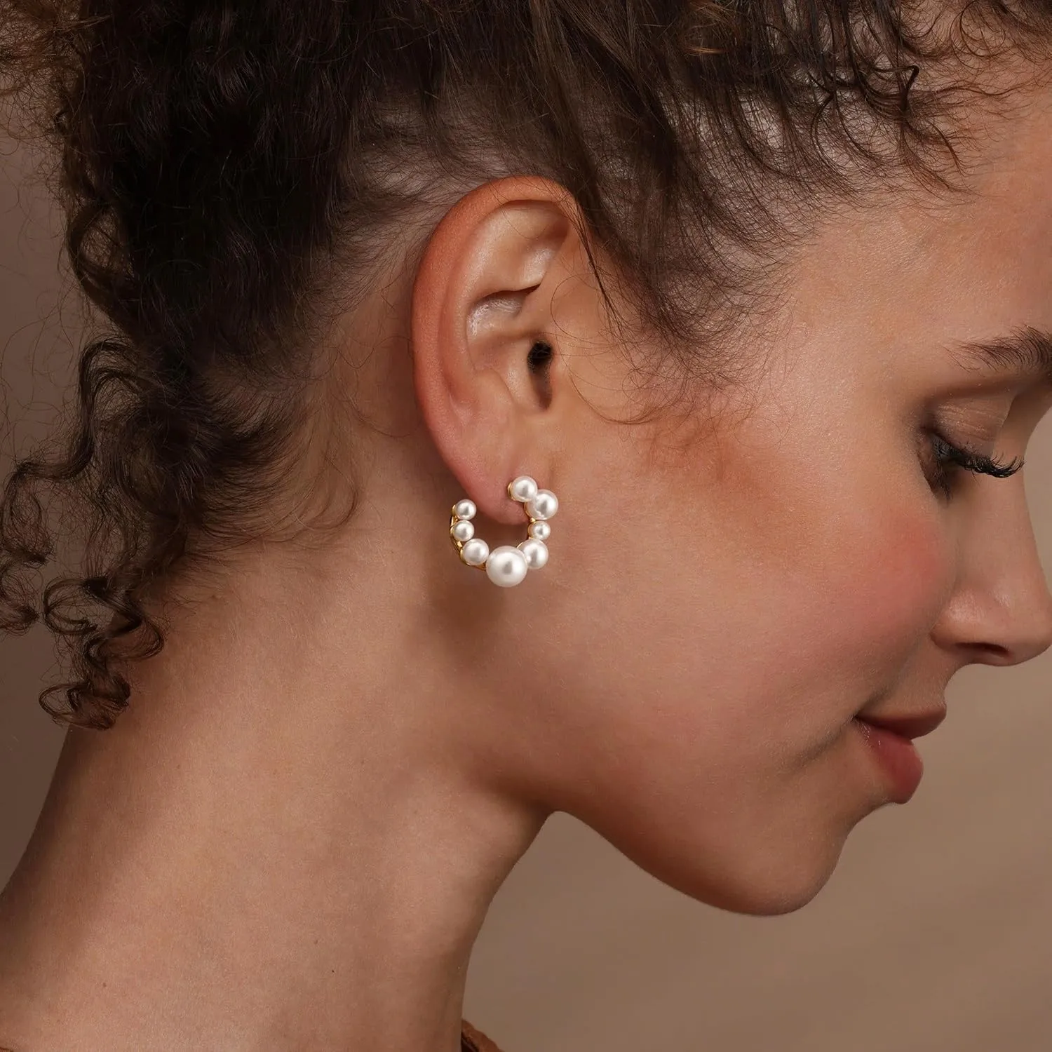 Pearl Earrings, Pearl Hoop Earrings for Women Trendy Gold Earrings 14K Gold Plated Pearl Huggie Drop Dangle Hoops Earrings Hypoallergenic Lightweight Dainty Earrings Jewelry for Women