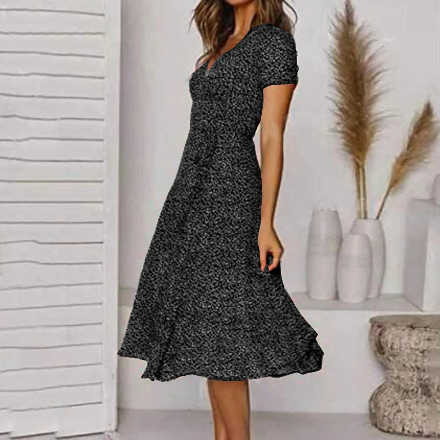 Summer Dresses for Women V-Neck Bandage Print Boho Maxi Dresses Casual Short Sleeve Flowy Swing Hawaiian Dresses