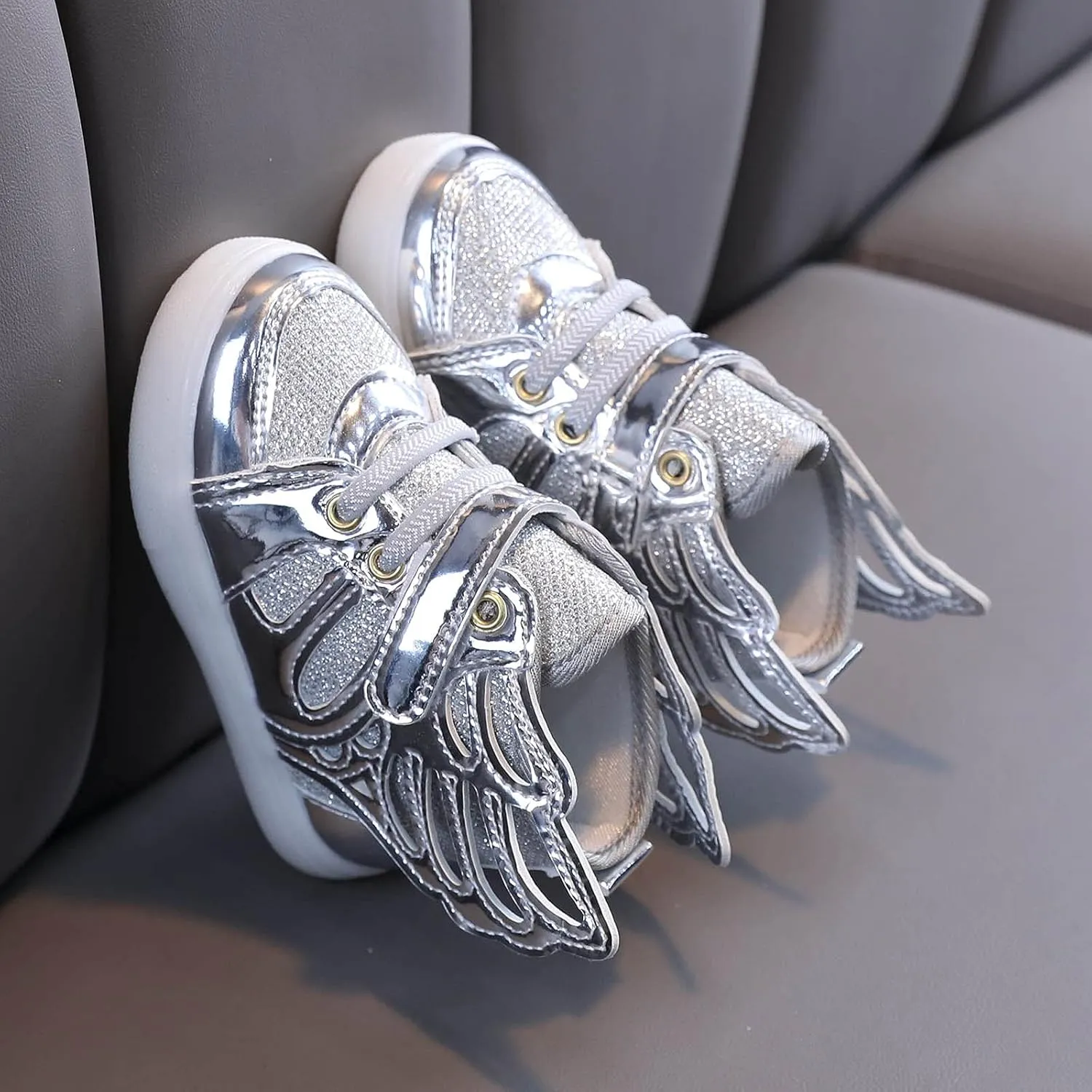 Toddler Girls Light Up Sequins Running Shoes Slip On Flashing Casual Shoes Girls High Top Sneakers for Kids