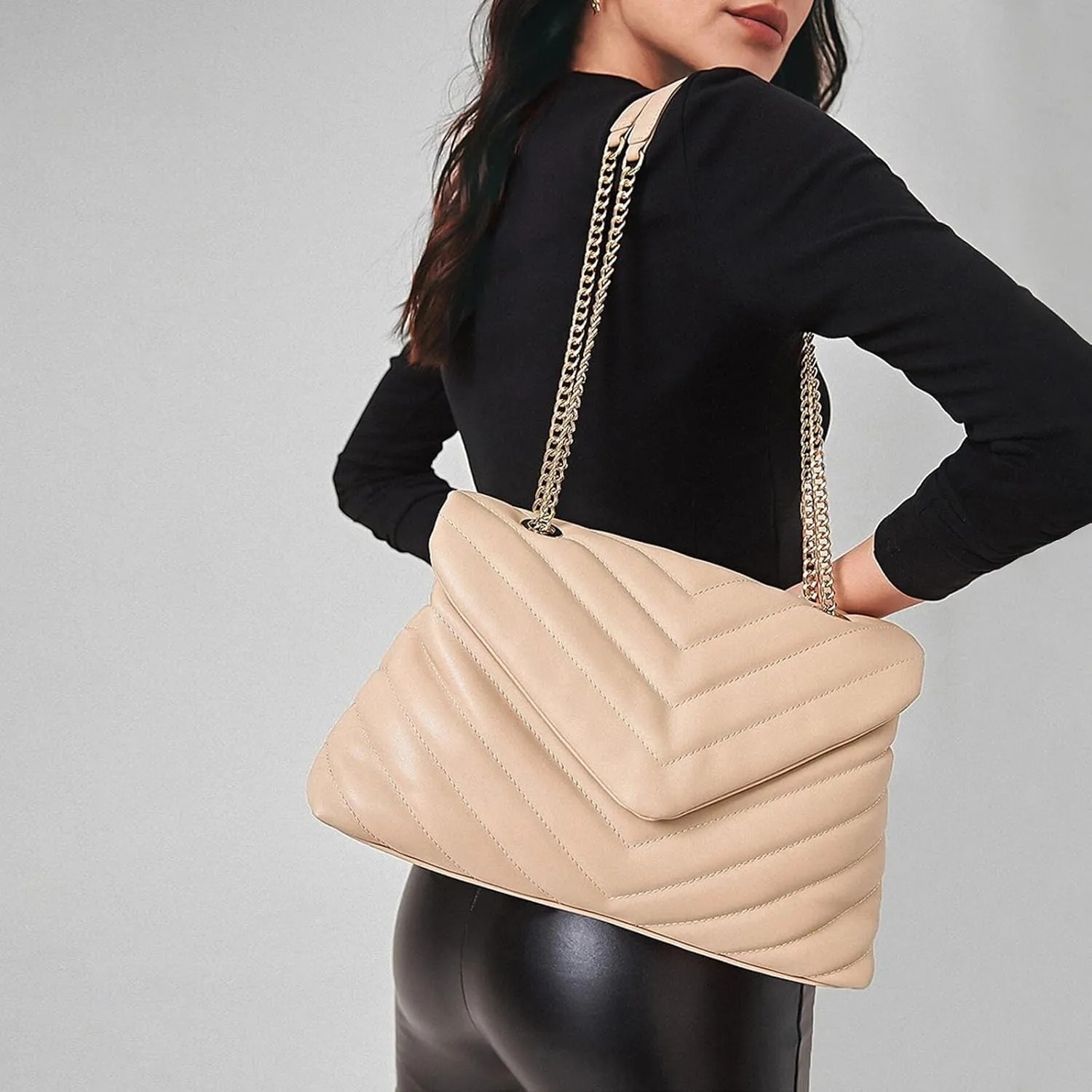 Women Shoulder Bag, Fashionable Quilted Vegan leather Crossbody Purses with Adjustable Chain Designer Purses