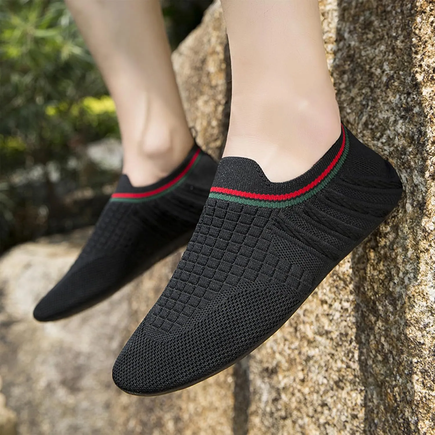 Women's and Men's Knitted Barefoot Flat Water Shoes Breathable Mesh Comfortable Lightweight Non-Slip Quick-Dry Aqua Socks Shoes for Beach Swim Yoga Exercise Sports