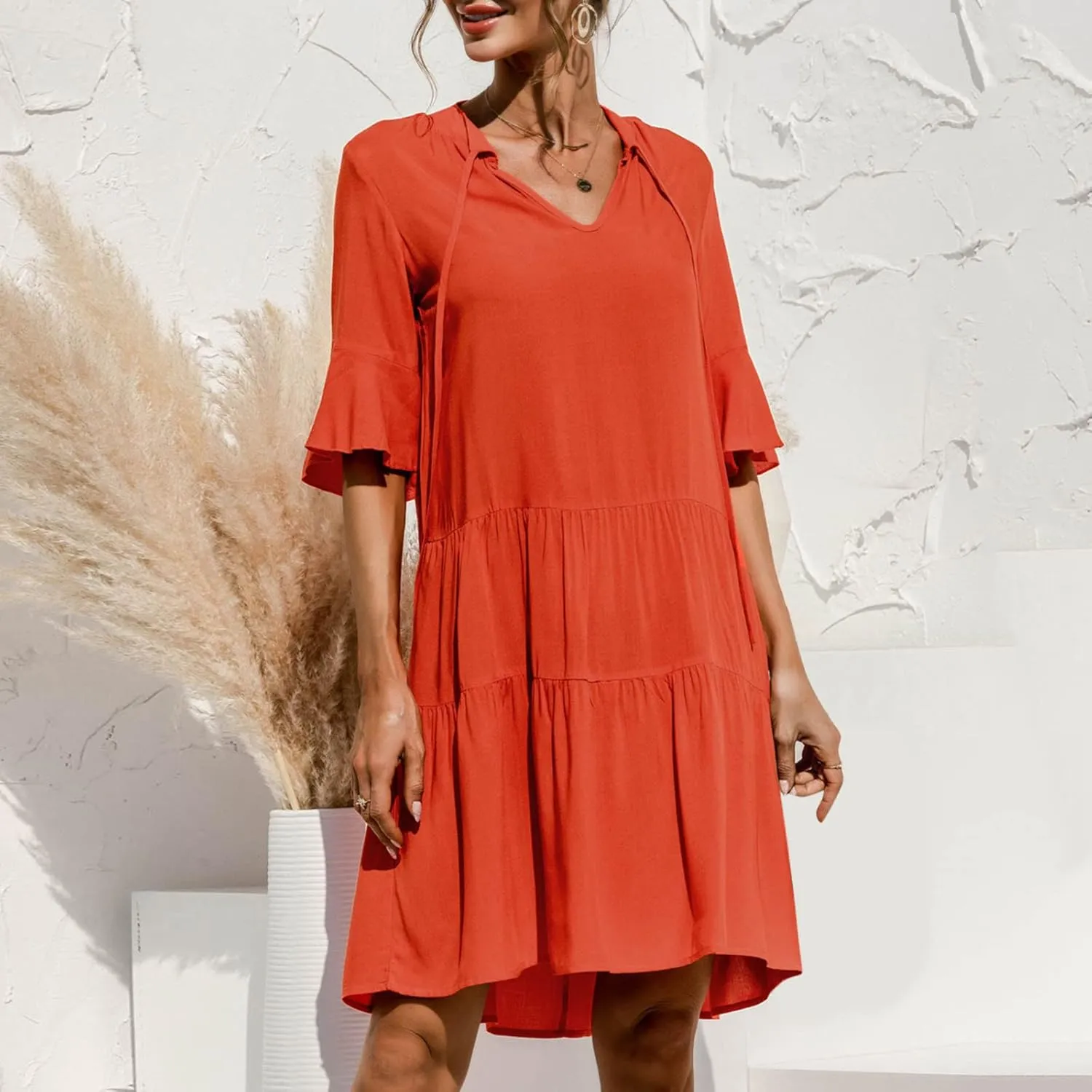 Women's Casual Puff Sleeve Mini Dress Solid Color V-Neck Ruffle Dress with Pleated Details Cute and Elegant