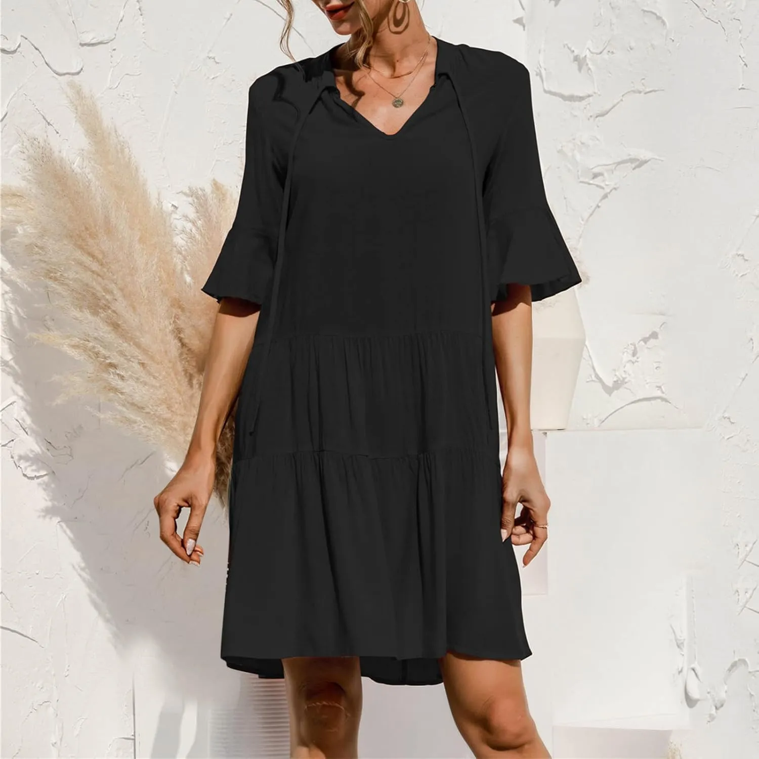 Women's Casual Puff Sleeve Mini Dress Solid Color V-Neck Ruffle Dress with Pleated Details Cute and Elegant