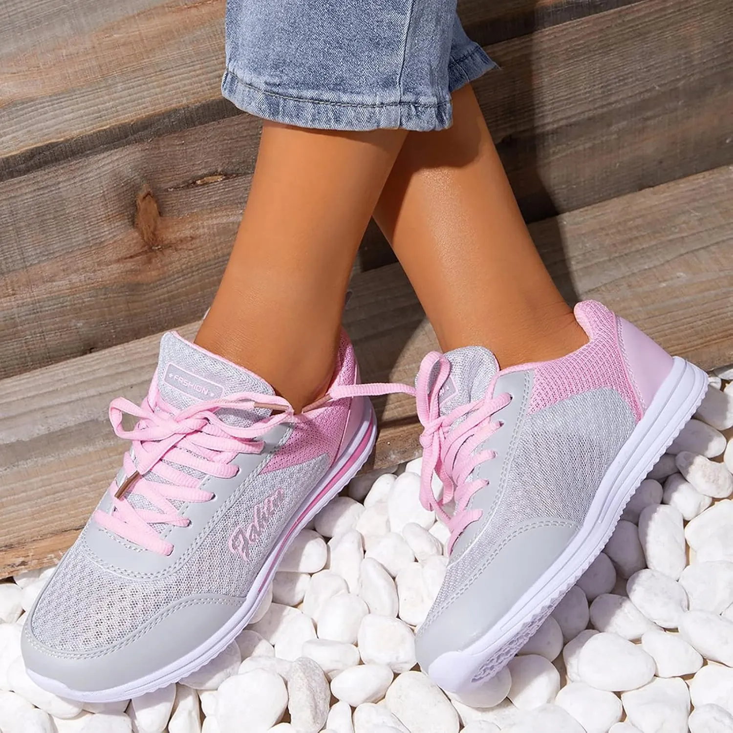 Women's Mesh Sneaker Lace Up Casual Sneaker with Arch Support Breathable Lightweight Running Shoes Non Slip Walking Shoes